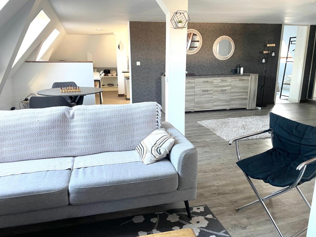 Au Coeur De La Ville De Reims Kültér fotó